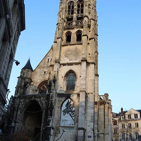 Apartman Echappee Urbaine Rouennaise - T2 Calme Et Lumineux A 10 Min De La Gare - Wifi Fibre 700 Mb
