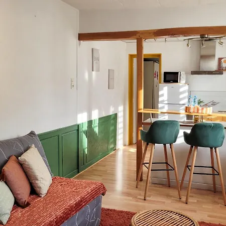 Echappee Urbaine Rouennaise - T2 Calme Et Lumineux A 10 Min De La Gare - Wifi Fibre 700 Mb Apartman *